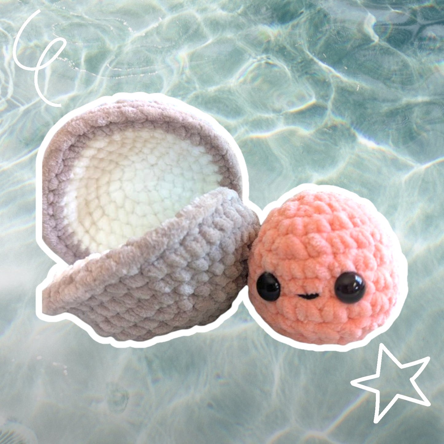 Clam with Pearl Plushie