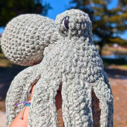 Large Anchor | Octopus Plushie Green