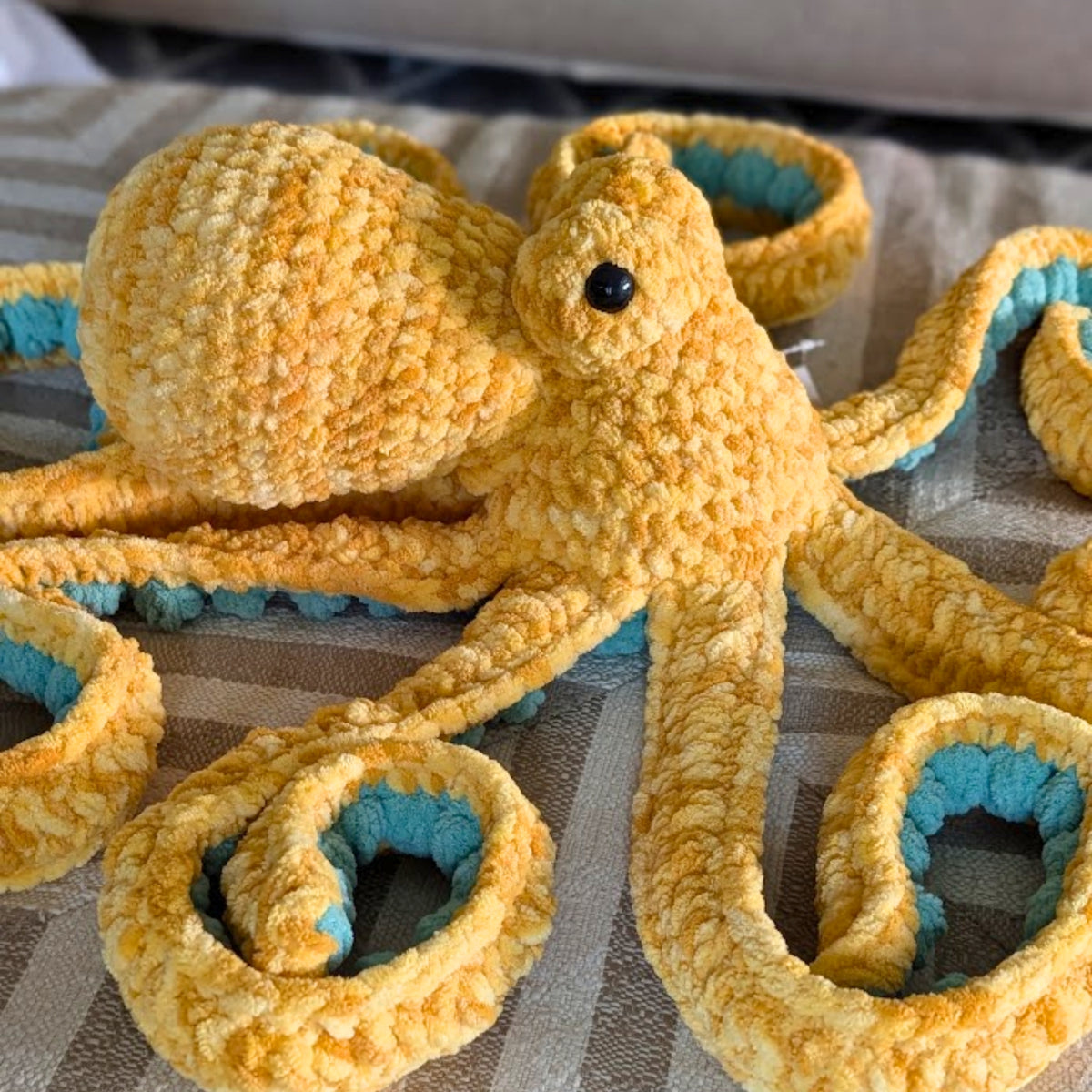 Large Anchor | Octopus Plushie Yellow