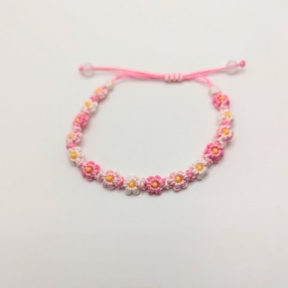 Daisy Macrame Bracelet