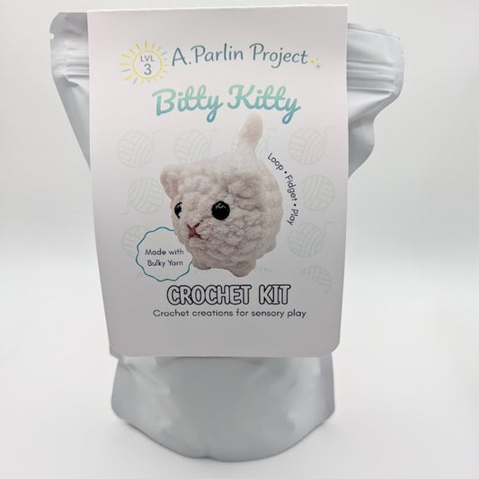 Bitty Kitty White | Crochet Kit - Level 3